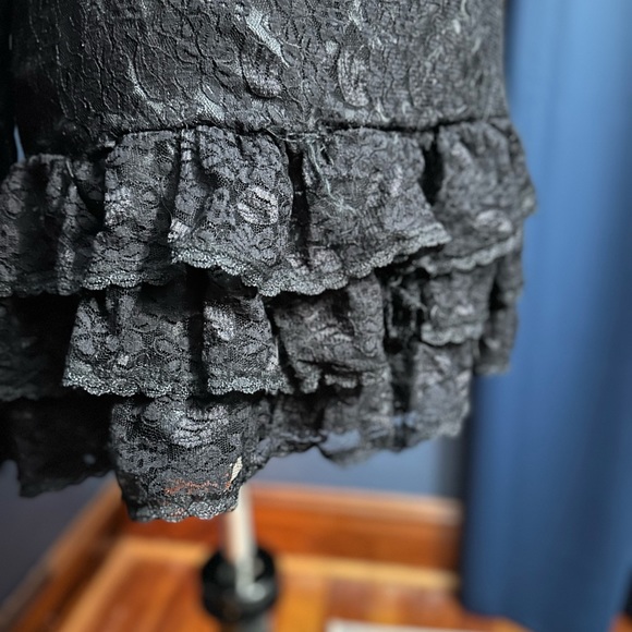 Black Lace Off Shoulder Drape Sleeve Dress - Picture 8 of 10